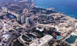 تراز تجاری مثبت ۲۰.۴ میلیون دلاری کیش در بهار ۱۴۰۴؛ صادرات خدمات، پیشران اصلی