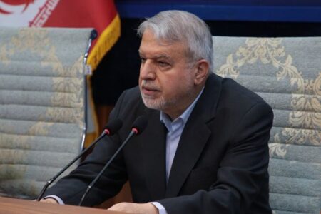 در جنگ روایت‌ها باید از گفتمان هویتی خود دفاع کنیم