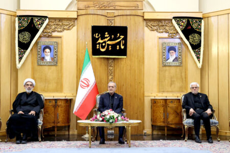 با تلاش حجم تعاملات بین ایران و پاکستان را به هدف‌گذاری ۱۰ میلیارد دلاری برسانیم – جمهورآنلاین