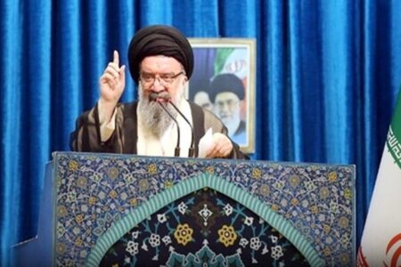 مردم زیر بار ذلت نمی‌روند/ انرژی هسته‌ای حق مسلم ایران است و تعلیق داوطلبانه آن معنایی ندارد