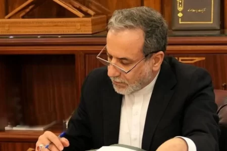 ایران با قاطعیت و با در نظر گرفتن مصالح ملی خویش، واکنش نشان می‌دهد – جمهورآنلاین