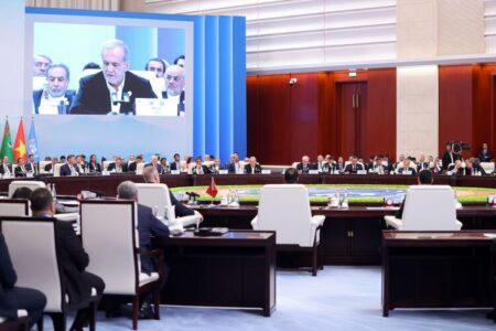 پزشکیان: ایران برای یافتن راه‌حل دیپلماتیک برنامه صلح‌آمیز هسته‌ای خود آمادگی داشته و دارد – جمهورآنلاین