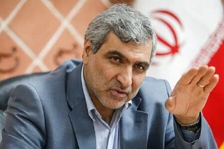 کوچک سازی دولت و تقویت بخش خصوصی لازم و ضروری است