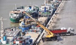 ارتقا بندر اروند کنار به سطح قابل قبول