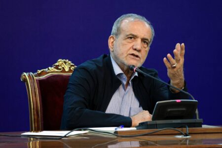 تورم و کسری بودجه مهمترین مشکل اقتصاد کشور است