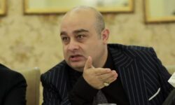 هشدار درباره تکرار تجربه سقوط ۳۰۰ درصدی پول ملی آرژانتین