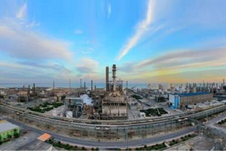 رشد ۹۴ درصدی ارزش فروش و ۳۴ درصدی تناژ پتروشیمی بندر امام در نیمه نخست سال ۱۴۰۴