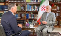 خرازی: تعامل ایران با آمریکا تنها در پرونده هسته‌ای امکان‌پذیر است