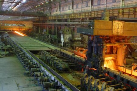 ذوب آهن اصفهان روی ریل ركورد تولید