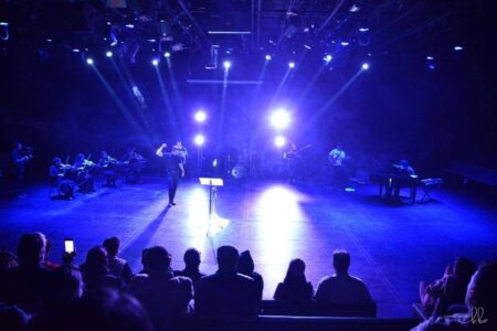 نخستین اجرای گروه فانید در صحنه بلک باکس