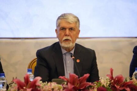 صالحی: جشنواره جهانی فیلم فجر، گامی برای سینمای صلح‌محور و عدالت‌گرا