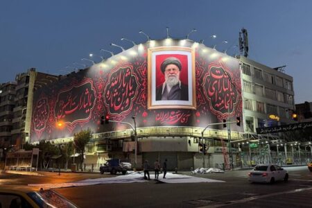 تهران، میزبان وداع بی‌نظیر با آقای شهید ایران
