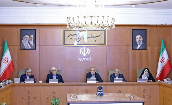 روز بدون خودرو باید از دولت و دستگاه‌های دولتی آغاز شود